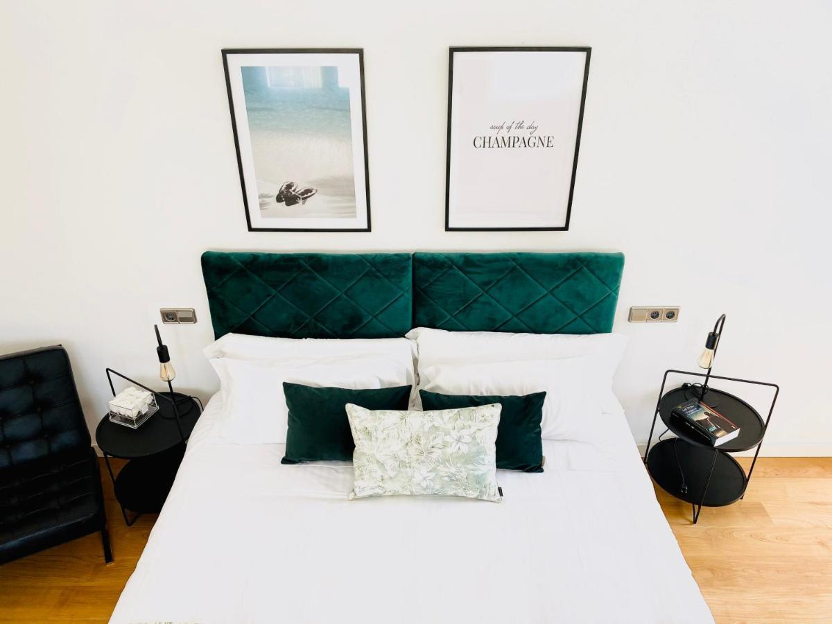 Hotel Carbonell Льянсса Экстерьер фото